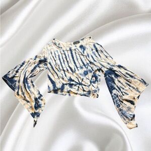 Kathmandu White and Blue Tiedye Boho Crop Blouse with Flared Sleeves